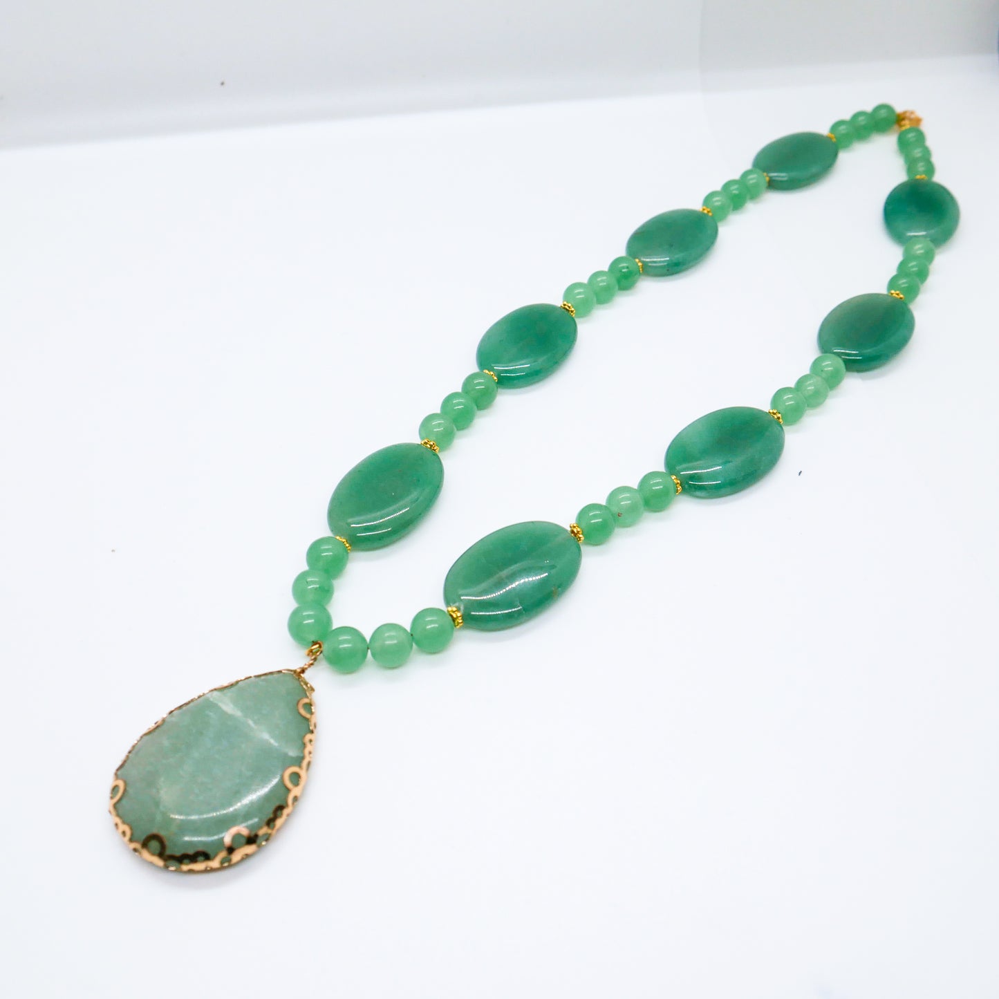 Gilded Growth Green Aventurine Necklace