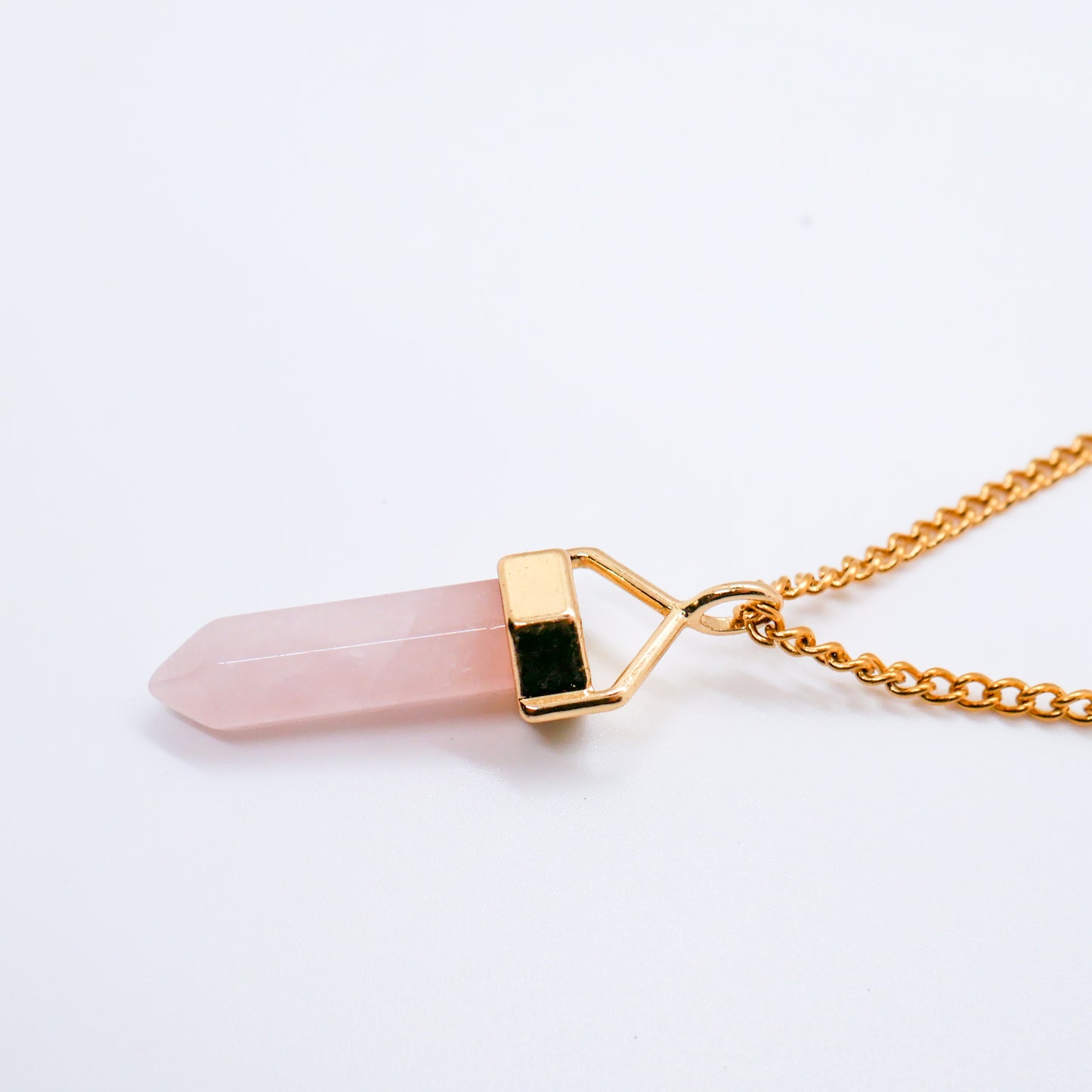 Lover’s Light Rose Quartz Necklace