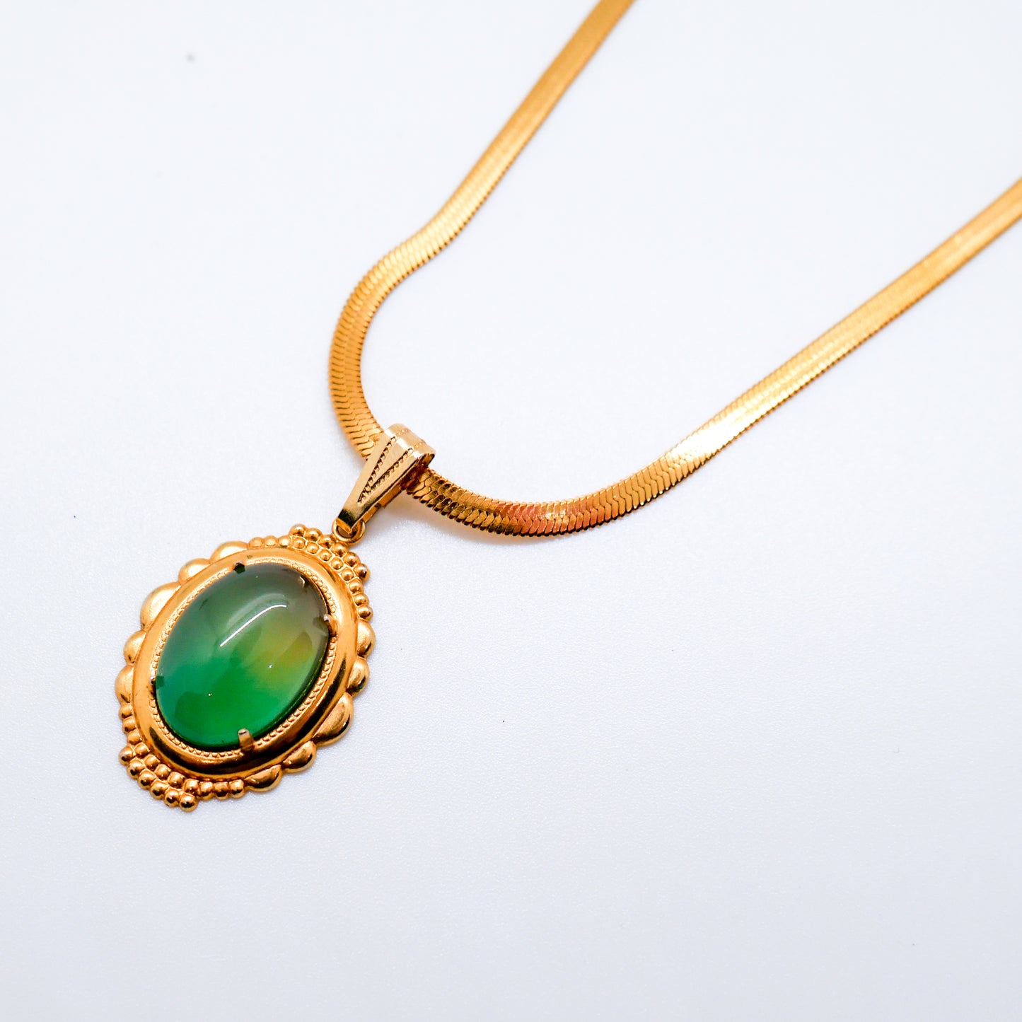 Regal Bravery Green Onyx Necklace
