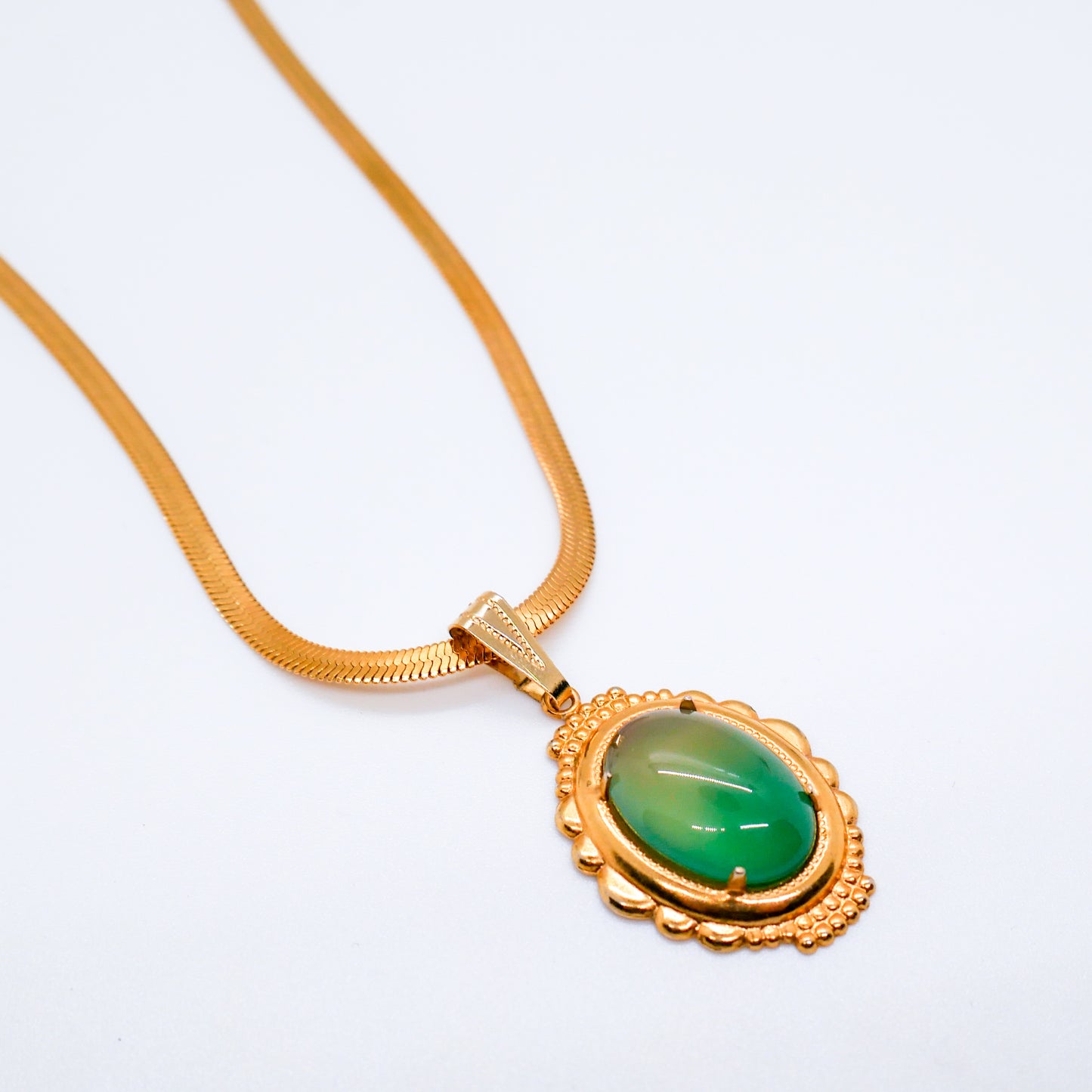 Regal Bravery Green Onyx Necklace