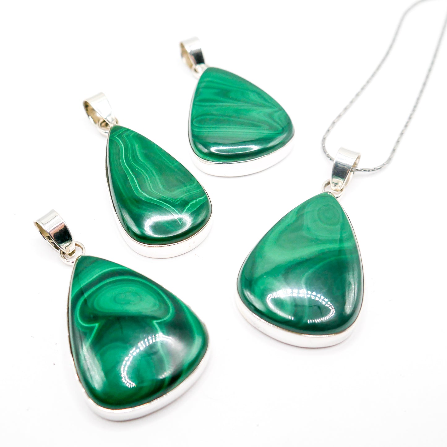 Embattle Malachite Necklace