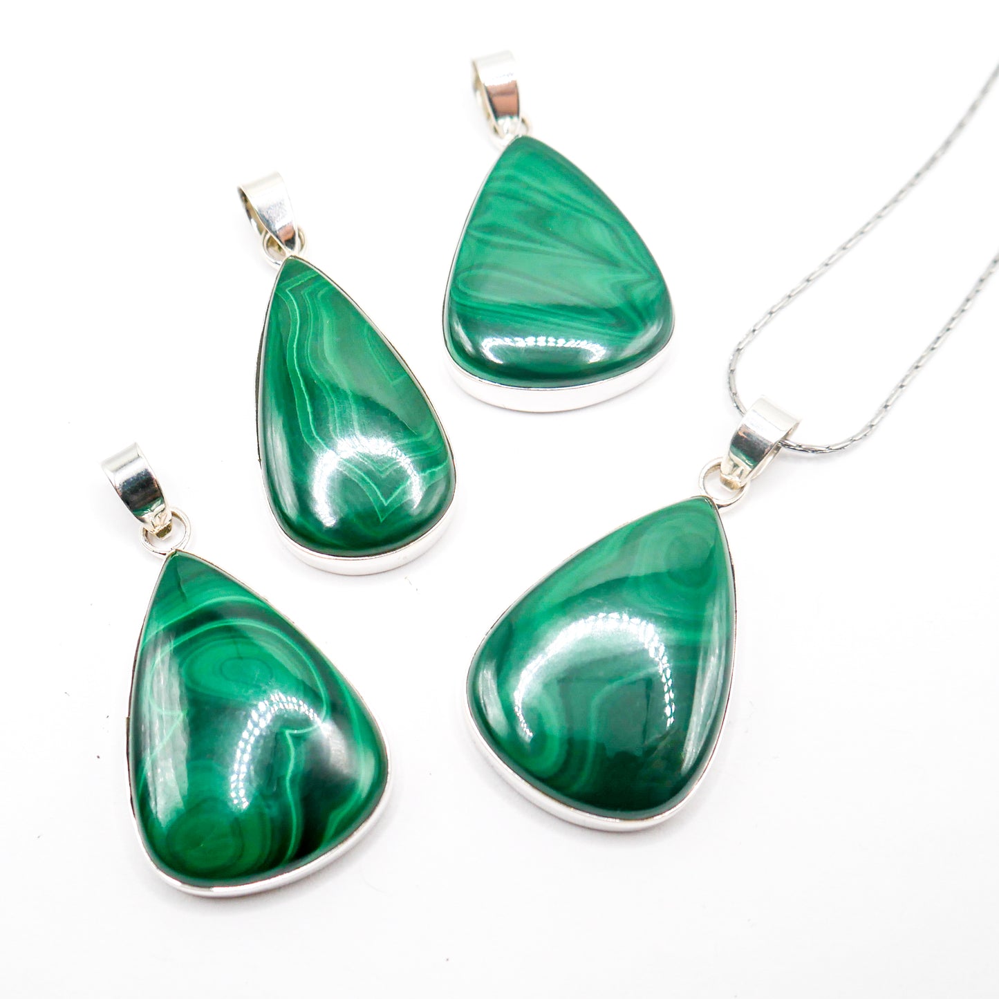 Embattle Malachite Necklace