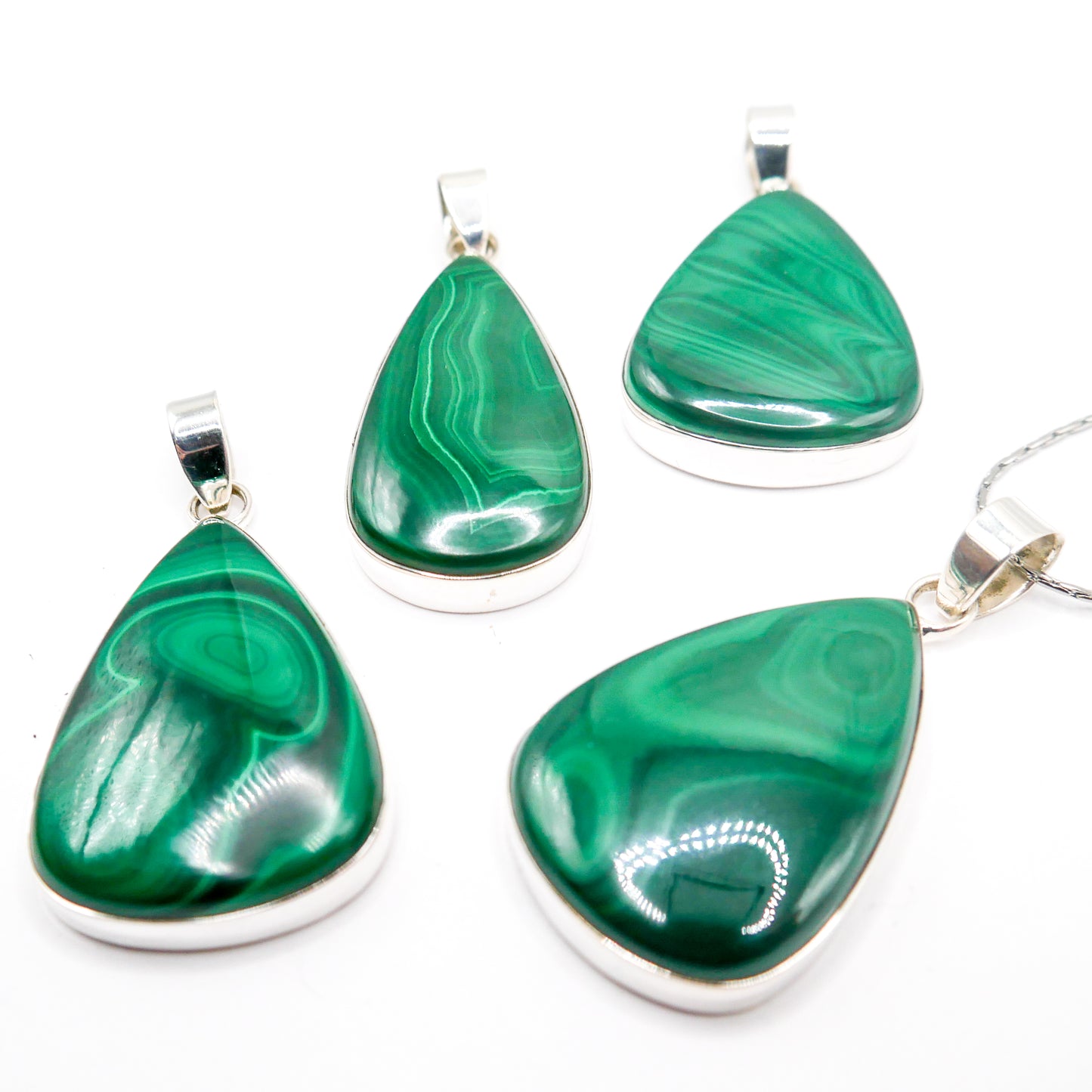 Embattle Malachite Necklace