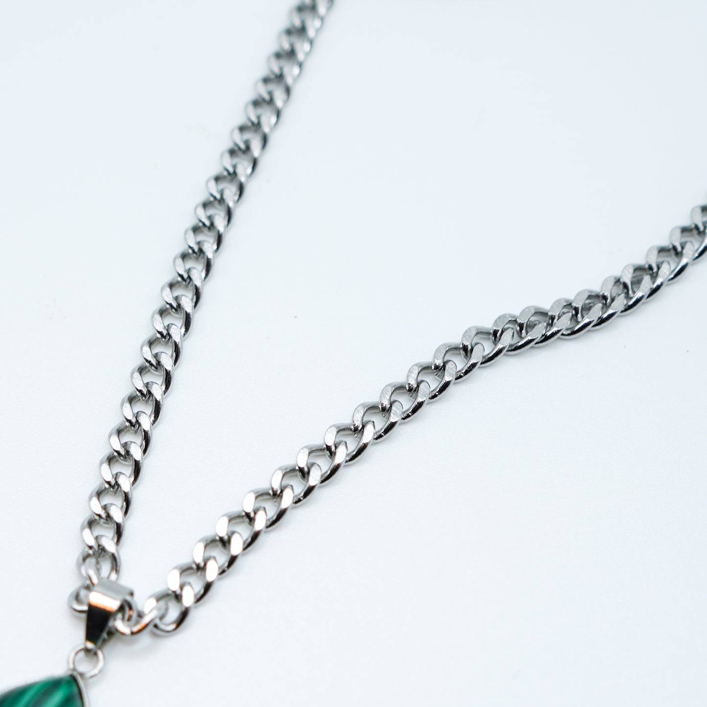 Minimalist Malachite Necklace