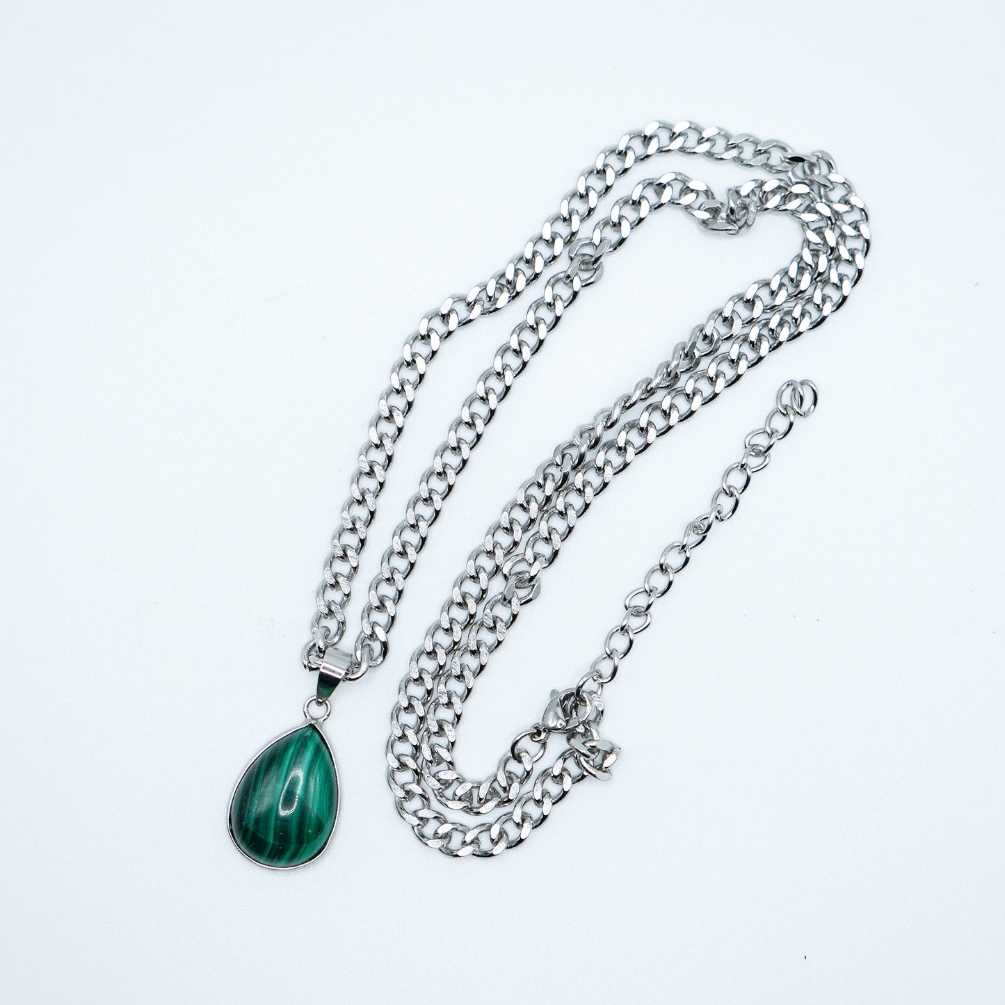 Minimalist Malachite Necklace