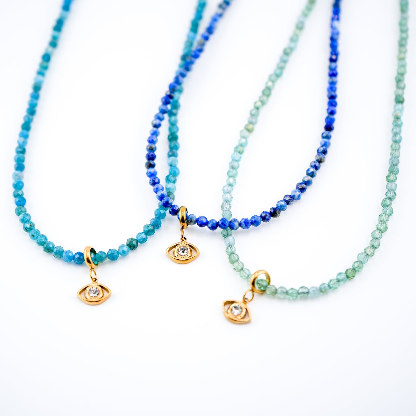 Ojos Pequeños Micro Crystal Necklace