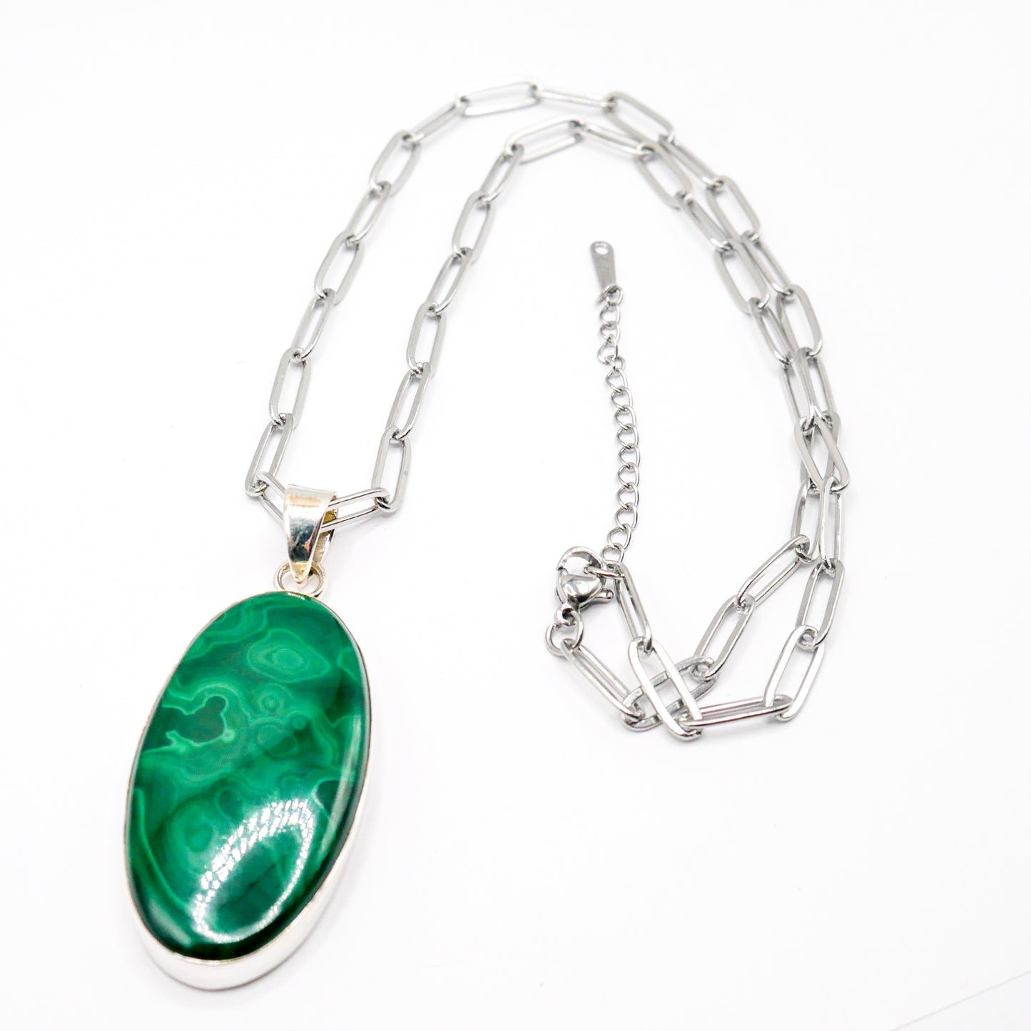 Oval Malachite necklace